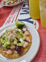 Mariscos El Chemy, México food