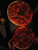 Pizzas De Suadero outside