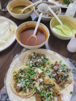 Taquería Arandas food