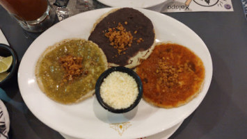 Asadero Cien El Tejar, México food