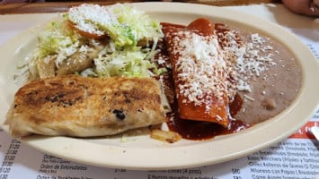 Sara's, México food