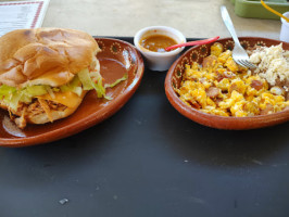 La Pasadita! Tacos ,pollos Asados,carnitas,birria Y Menudo! food