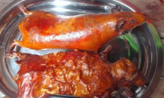 El Punto Del Cuy Sabor Tradicional food