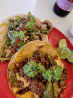 Tacos Chimino food