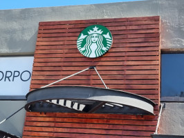 Starbucks Lomas Slp outside