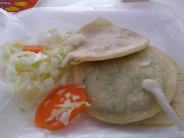 Gorditas Y Tacos De Harina El Jaibo food