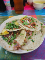 Tacos Al Carbón food