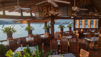 Restaurante Mar y Cielo inside