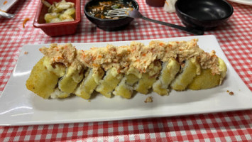 Toca Roll Sushi. food