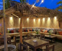 Sunset Lounge, México food