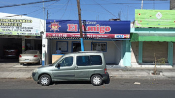 Mariscos El Oasis inside