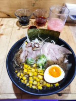 Kazoku Ramen food