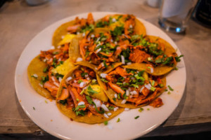 Agave Taco Isla, México food