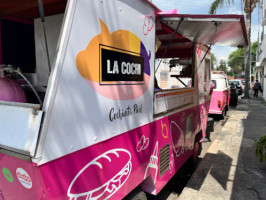 La Cochi Food Truck, México food