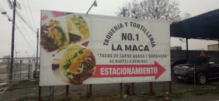 Tacos La Maca Allende food