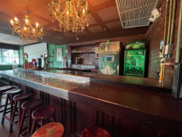 Mccarthy's Irish Pub San Nicolas inside