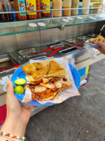 El Capi Shrimp Fish Tacos food