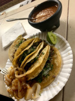 Tacos De La Madero food