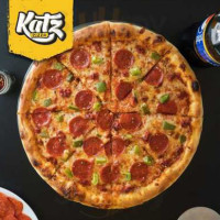 Katz Pizza food