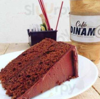 Café Dinamo food
