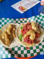 Los Gonzalitos Taquito Fish Gdl food