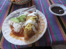 Imelda's Ecocina Akumal, México food