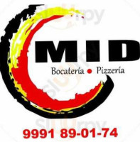 Mid Bocatería Pizzería food