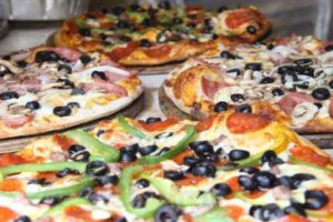 Villa italiana pizza a la lena food