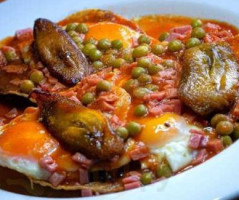 Ch'e'en Cocina Yucateca food