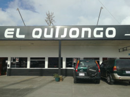 The Quijongo outside