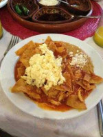 Los Chilaquiles food