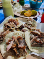 Taquería Chalán Boy food