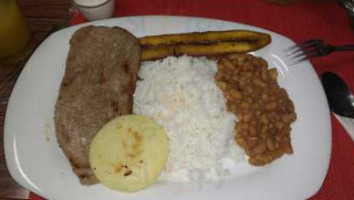 Colombia Mia food