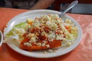 Enchiladas De Lupe food