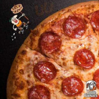 Little Caesars Pizza food