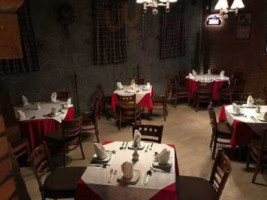 Restaurante El Suizo inside