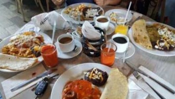 Casa Canela food