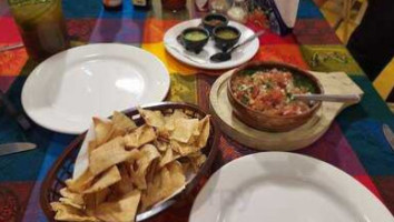 Tomh Burro Restaurante Mexicano & Mariscos food