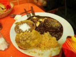 Los Portales Tlaxcala food