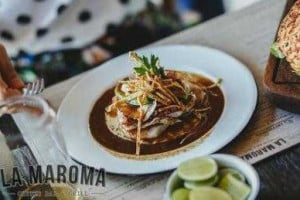 La Maroma food