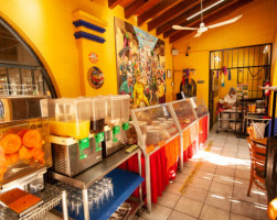 Tecuan &mezcaleria, México food
