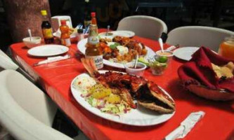 Mariscos La Guera food