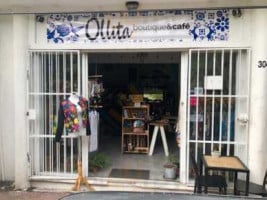 Ollita Café Boutique inside