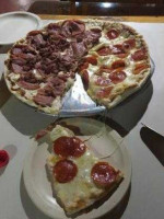 Pizza Piazza food