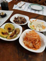 Restaurante Coreano Huwon food