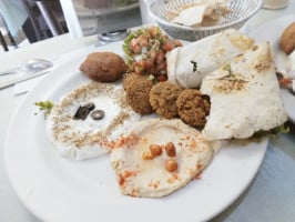 Gibran, Comida Libanesa food