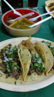 Tacos El Capi food