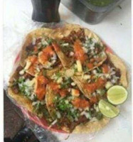 Tacos El Chipilon food