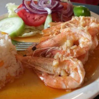 Mariscos Fermino's food