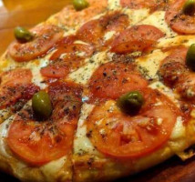 Challiol Pizza Gourmet De Tampico food